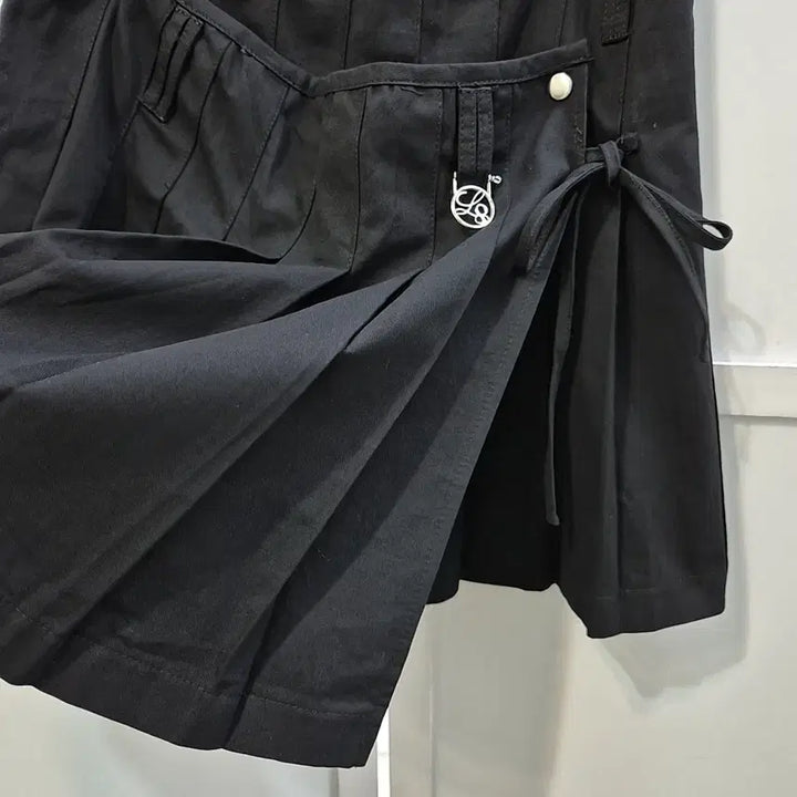 [SOLD OUT] ILLIGO 일리고 코튼100 플리츠 랩 스커트 새상품
