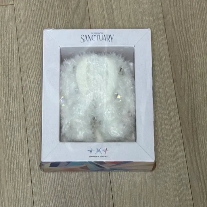 [BUNJANG] TXT (Tomorrow X Together) The Name Chapter: TEMPTATION Sanctuary Album Wings Keyring / 투바투 생츄어리 앨범 날개 키링