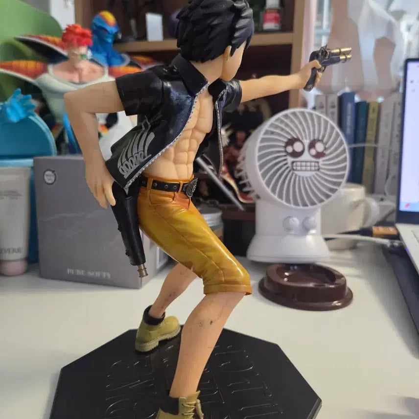 [BUNJANG] D.P.C.F Luffy Figure (No Box) / D.P.C.F 루피 피규어 (노박스)