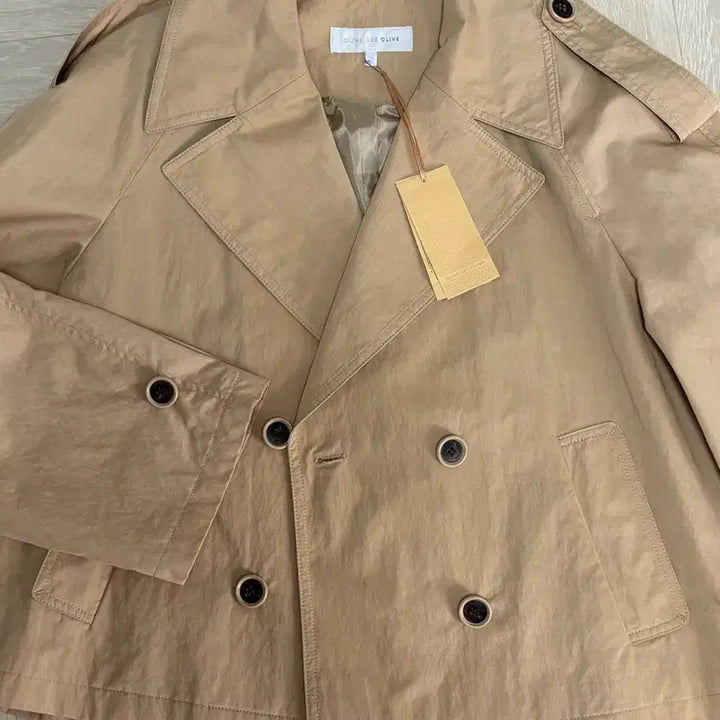 [SOLD OUT] 올리브 데 올리브 베이지 색상 트렌치 코트