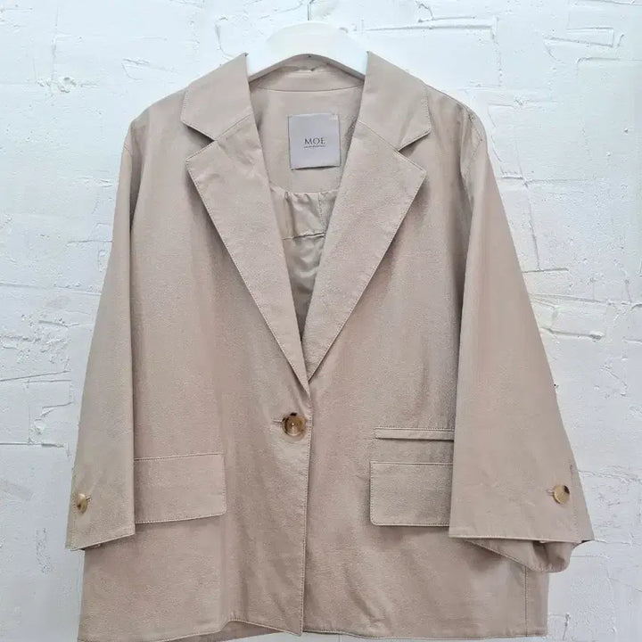 [SOLD OUT] MOE 베이지 자켓
