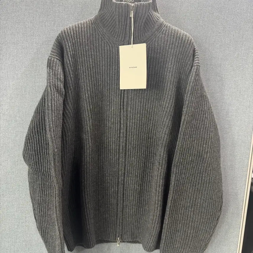 [BUNJANG] In The Raw Knit Zip-up Deep Gray Size 4 / 인더로우 니트집업 딥그레이 사이즈 4 판매