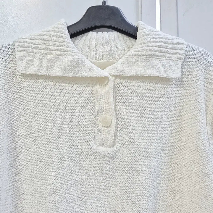 [BUNJANG] AWE Crop Short Sleeve Knit Top / 아위 크롭 반팔 니트티