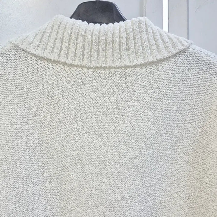 [BUNJANG] AWE Crop Short Sleeve Knit Top / 아위 크롭 반팔 니트티