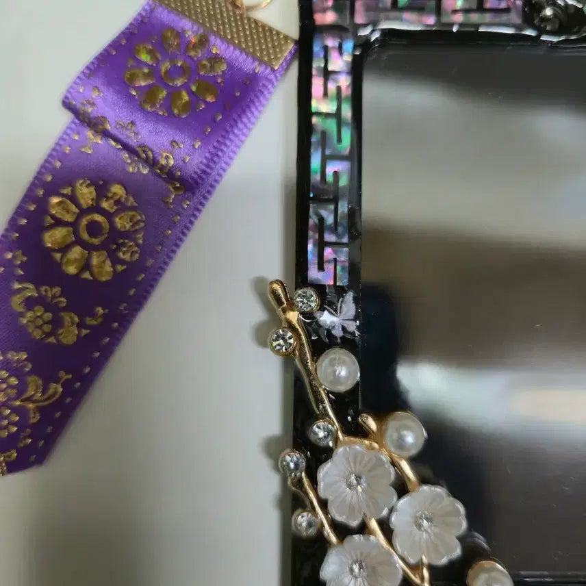 [BUNJANG] Handmade Mother-of-Pearl Danggi Keyring / 자개탑꾸 댕기키링
