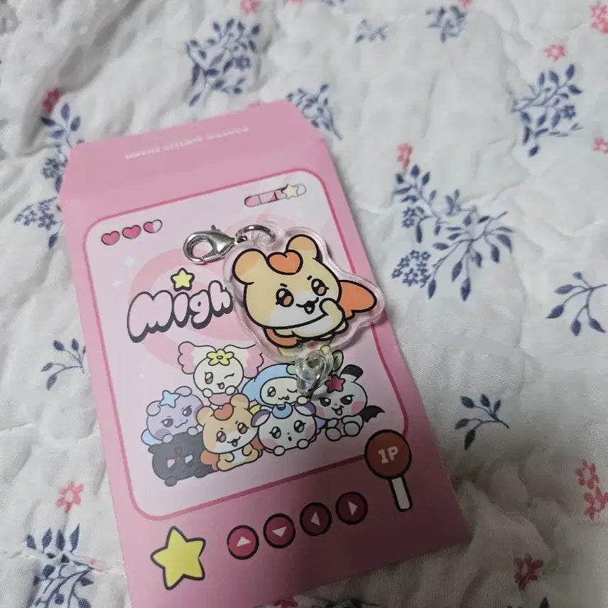 [BUNJANG] ATEEZ MYTEEZ Hongjoong Acrylic Charm / 에이티즈 마이티즈 홍중 홍요 참