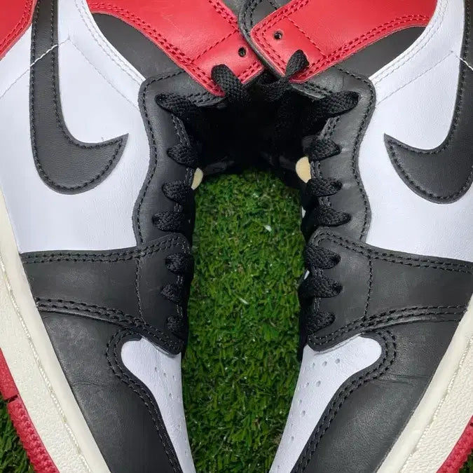 [BUNJANG] Nike Air Jordan 1 Retro High OG Black Toe Sneakers / 나이키 에어 조던 1 레트로 하이 OG 블랙토