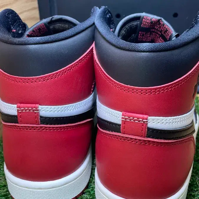 [BUNJANG] Nike Air Jordan 1 Retro High OG Black Toe Sneakers / 나이키 에어 조던 1 레트로 하이 OG 블랙토