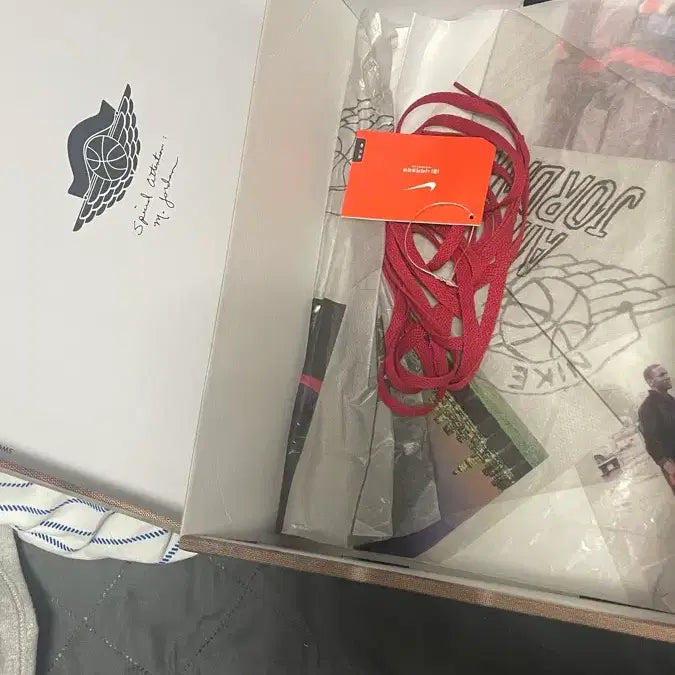 [BUNJANG] Nike Air Jordan 1 Retro High OG Black Toe Sneakers / 나이키 에어 조던 1 레트로 하이 OG 블랙토