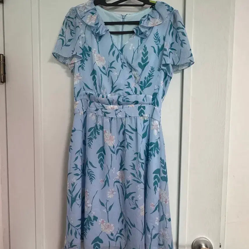 [BUNJANG] Jkook Floral Midi Dress / 쥬크 원피스 (새상품)