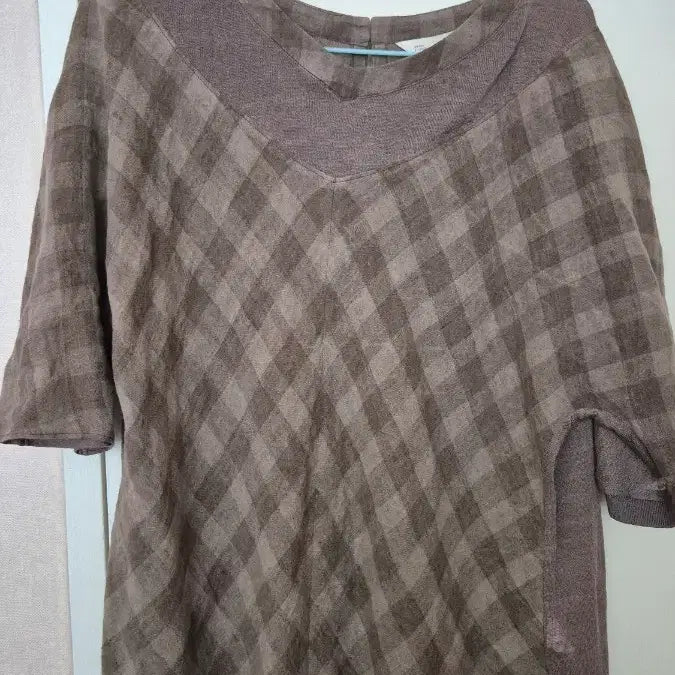 [BUNJANG] Lee Sae Check Pattern 3/4 Sleeve Blouse / 이새 칠부 블라우스