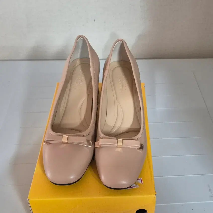 [BUNJANG] Pink Beige Ribbon Pumps Handmade Shoes / (새상품)발편한 핑크 베이지 리본 펌프스 수제화