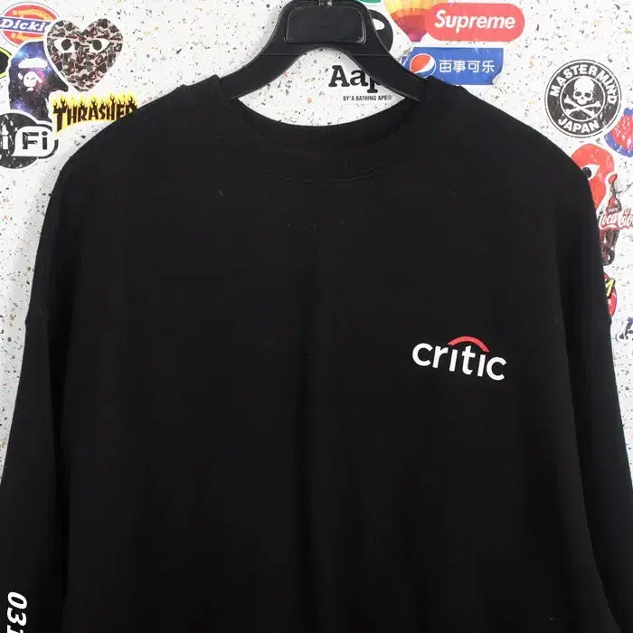 [BUNJANG] Critic Printing Long-Sleeve Sweatshirt Black / 남성M / 크리틱 프린팅 긴팔맨투맨BK 26-145