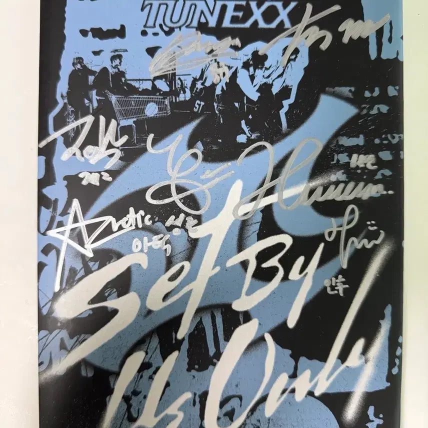 [SOLD OUT] 튜넥스 싸인앨범