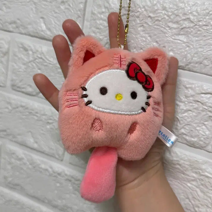 [BUNJANG] Sanrio Hello Kitty Pink Plush Keychain / 산리오 헬로키티 핑크색 인형 키링/ 쿠로미/배드마루
