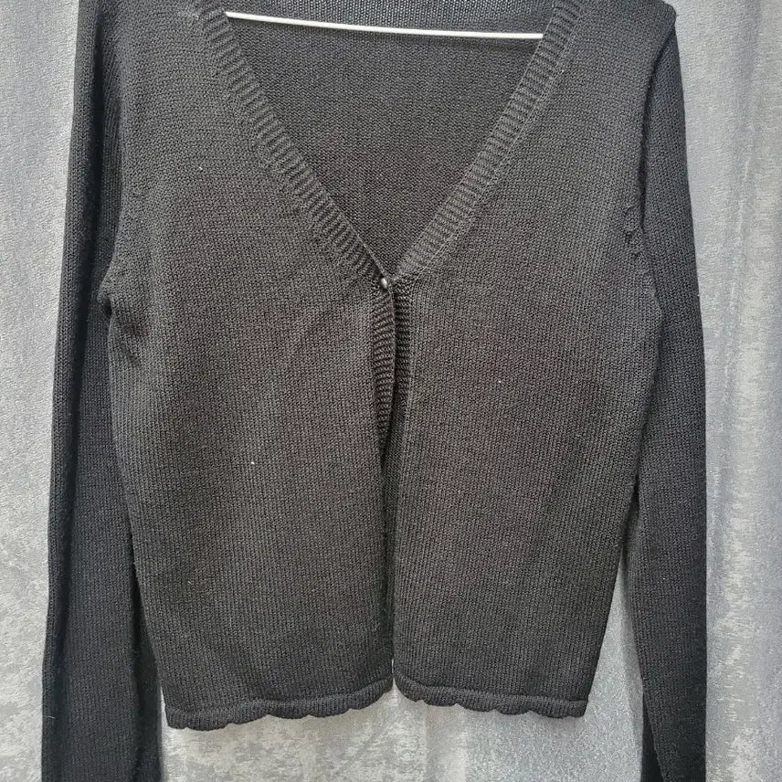 [BUNJANG] Black Knit Cardigan / 블랙 니트 가디건