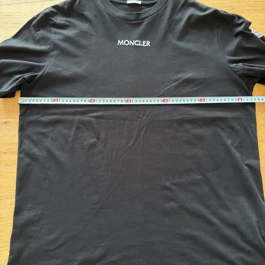 [BUNJANG] Moncler Short Sleeve T-shirt / 몽클레어 반팔