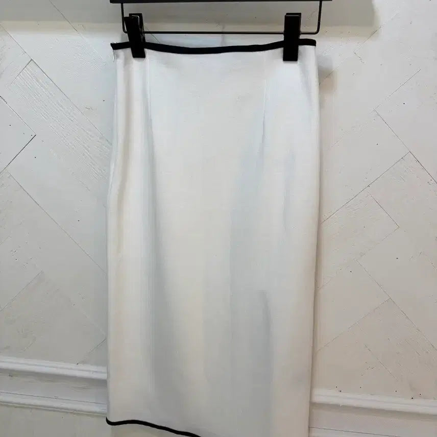 [BUNJANG] Ivory Midi Fleece Skirt / 미디 기모 스커트