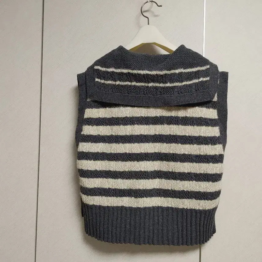 [SOLD OUT] 한섬 마인 세일러카라 베스트