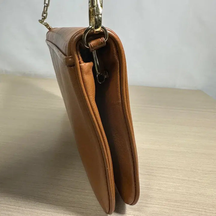 [BUNJANG] Tory Burch Brown Leather Chain Shoulder Bag / 토리버치 브라운 가죽 체인 숄더백