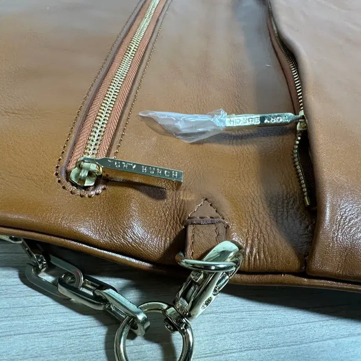 [BUNJANG] Tory Burch Brown Leather Chain Shoulder Bag / 토리버치 브라운 가죽 체인 숄더백
