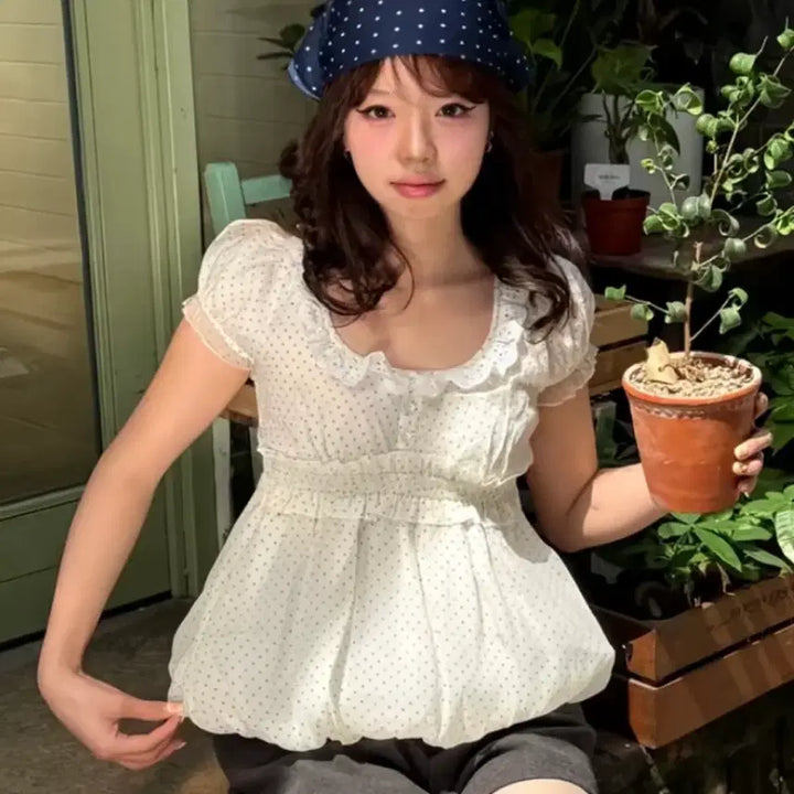 [BUNJANG] Dot Puff Blouse Balloon Top / 대대장 도트 퍼프 블라우스 벌룬탑 로걀탑 바닐라