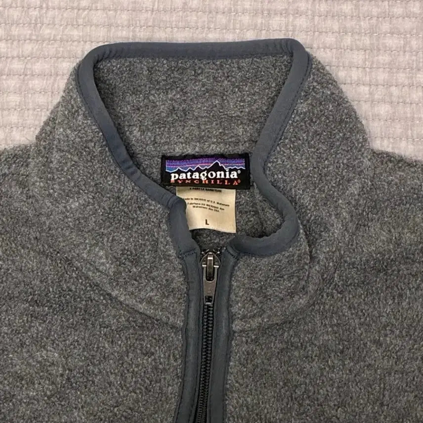 [SOLD OUT] [L] 빈티지 파타고니아 신칠라 하프집업 그레이