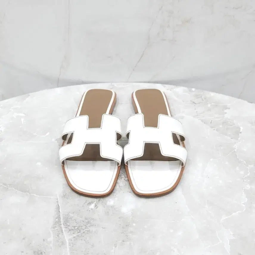 [BUNJANG] Hermes White Oran Sandals / 40 / 에르메스 화이트 오란 샌들 슬리퍼