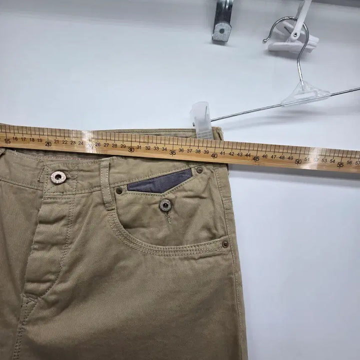 [SOLD OUT] 타미힐피거 베이지 데미지 면청 데님 [D50452]