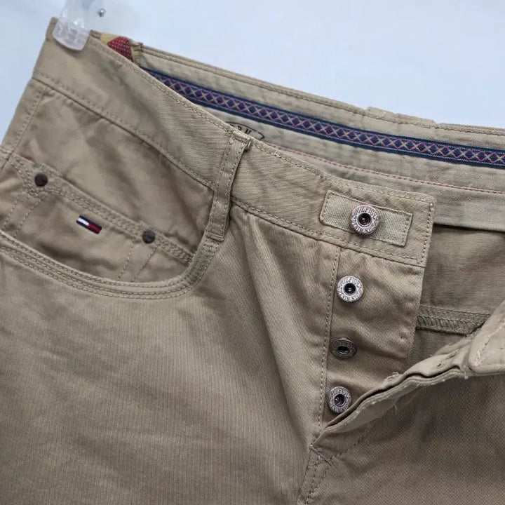 [SOLD OUT] 타미힐피거 베이지 데미지 면청 데님 [D50452]