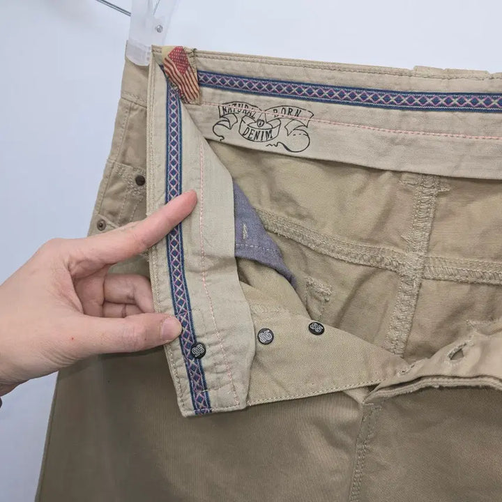 [SOLD OUT] 타미힐피거 베이지 데미지 면청 데님 [D50452]