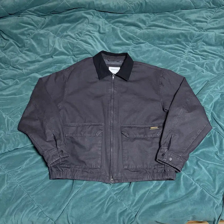 [BUNJANG] thisisneverthat Gore-Tex Windstopper Utility Jacket Charcoal M / 디스이즈네버댓 고어텍스 윈드스토퍼 유틸리티 자켓 차콜 M