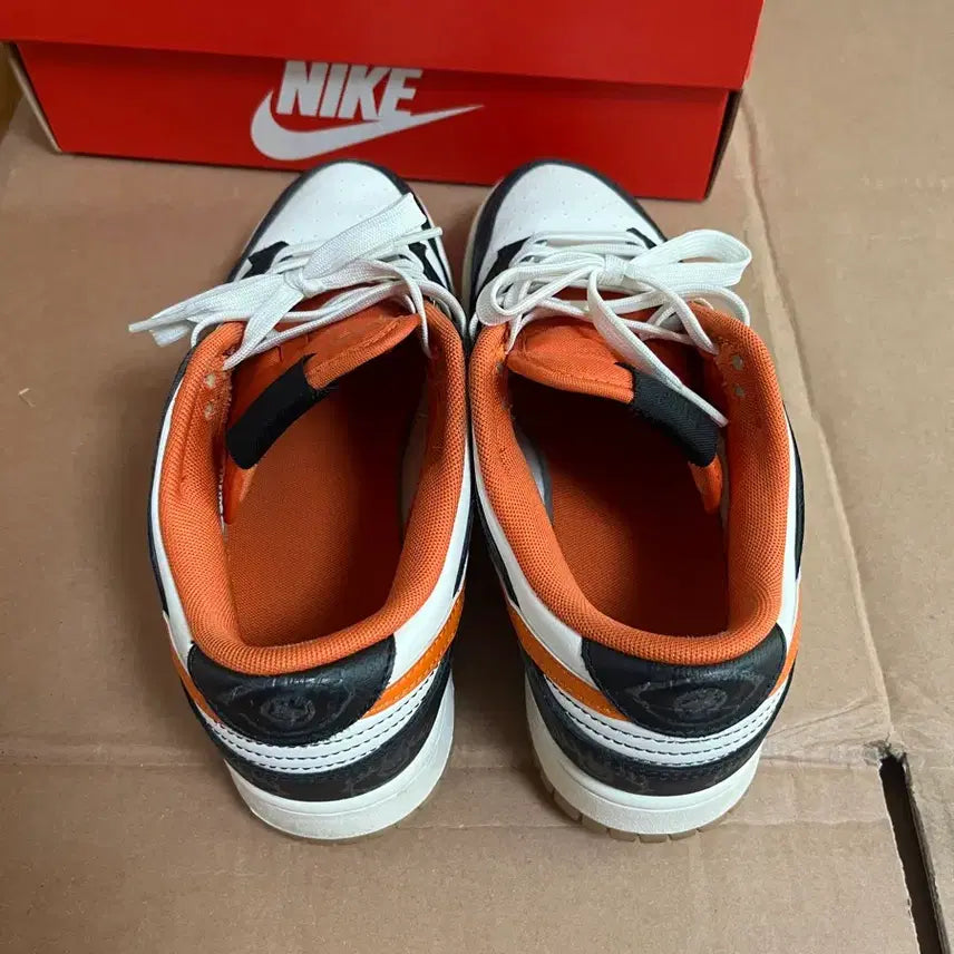 [BUNJANG] Nike Dunk Low Halloween Sneakers 270 / 나이키 덩크 로우 할로윈 270