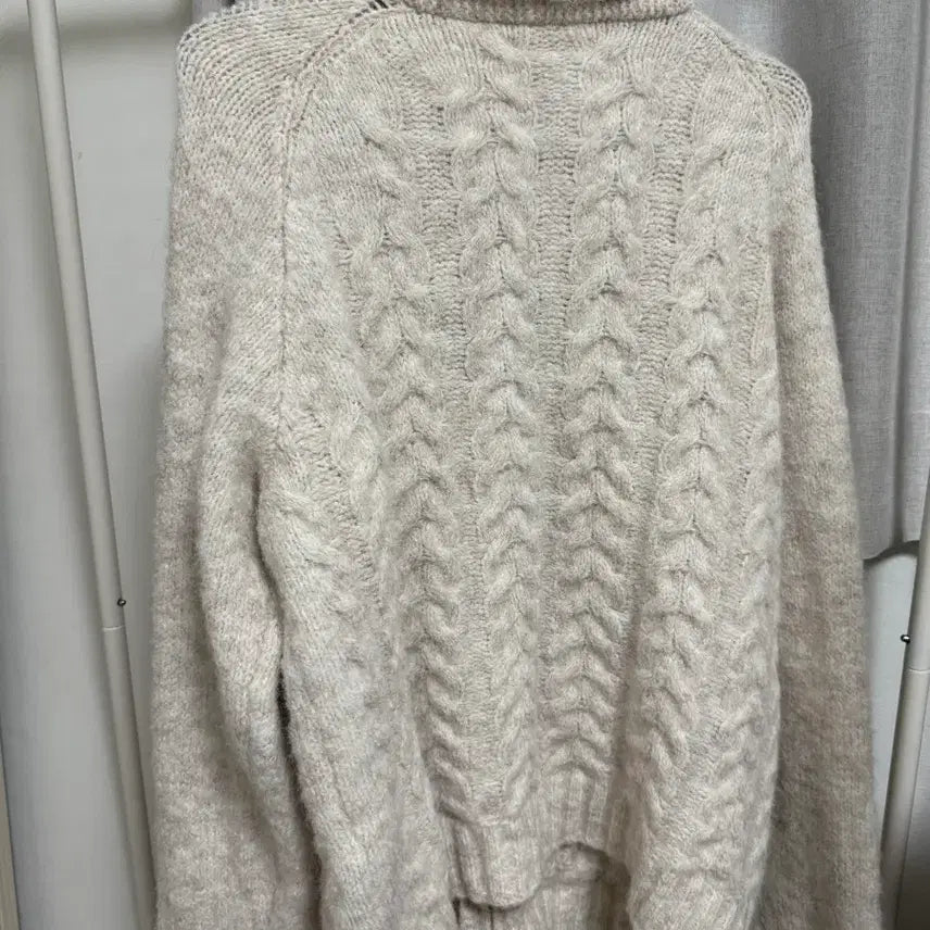 [BUNJANG] Manique Cable Knit Two-Way Zip-Up Ivory / 매니크 케이블 니트 집업 아이보리