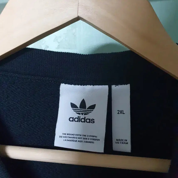 [BUNJANG] Adidas Sweatshirt Size 2XL (110) / 아디다스 맨투맨 110