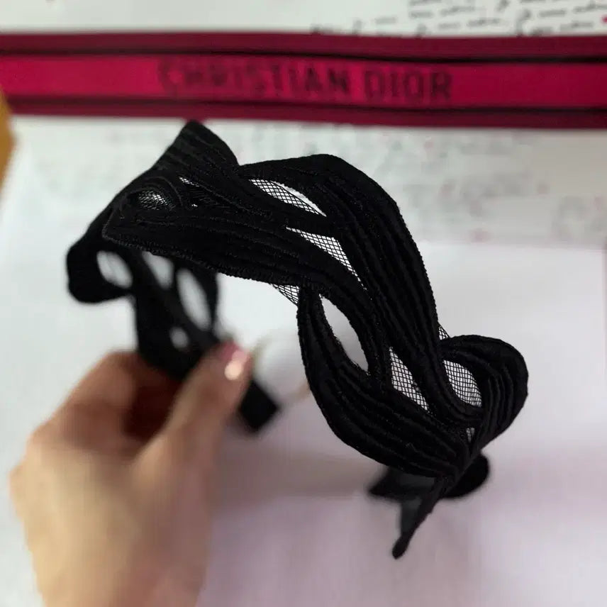 [BUNJANG] Black Wave Mesh Hairband / 블랙 웨이브 꽈배기 망사 헤어밴드