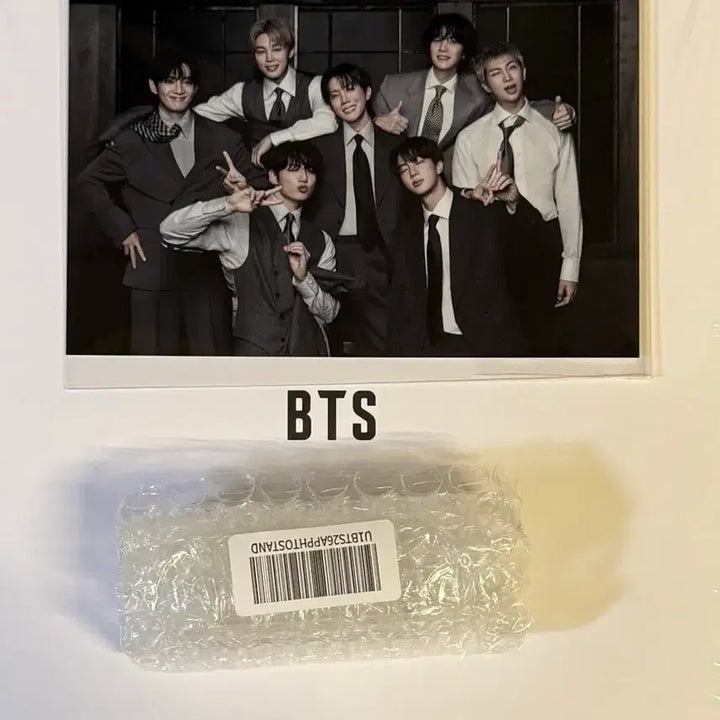 [BUNJANG] BTS Arirang Album Weverse Selfie Photocard POB Bundle Set / 방탄소년단 아리랑 앨범 위버스 셀피 포카+키링 특전 일괄 (위버스)