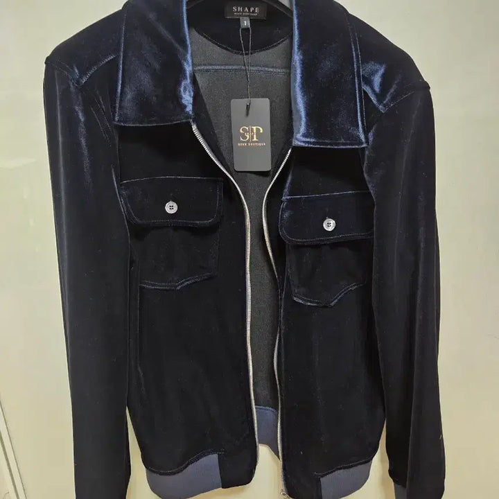 [SOLD OUT] 쉐입부티크 벨루어 벨벳 블루종 쇼츠 톰포드