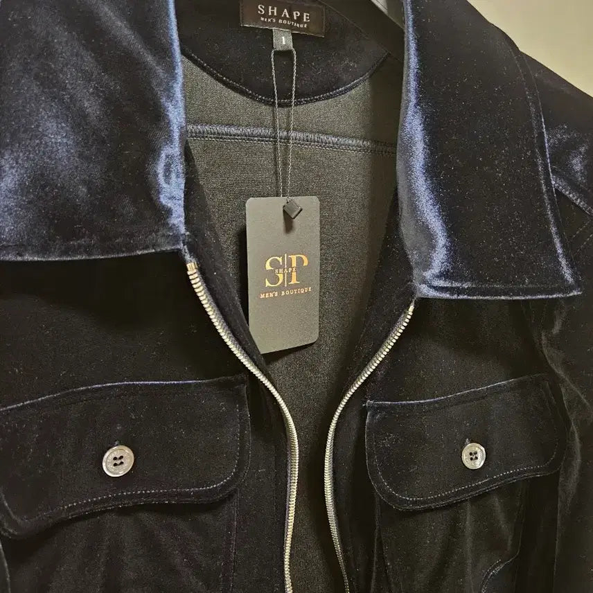 [SOLD OUT] 쉐입부티크 벨루어 벨벳 블루종 쇼츠 톰포드
