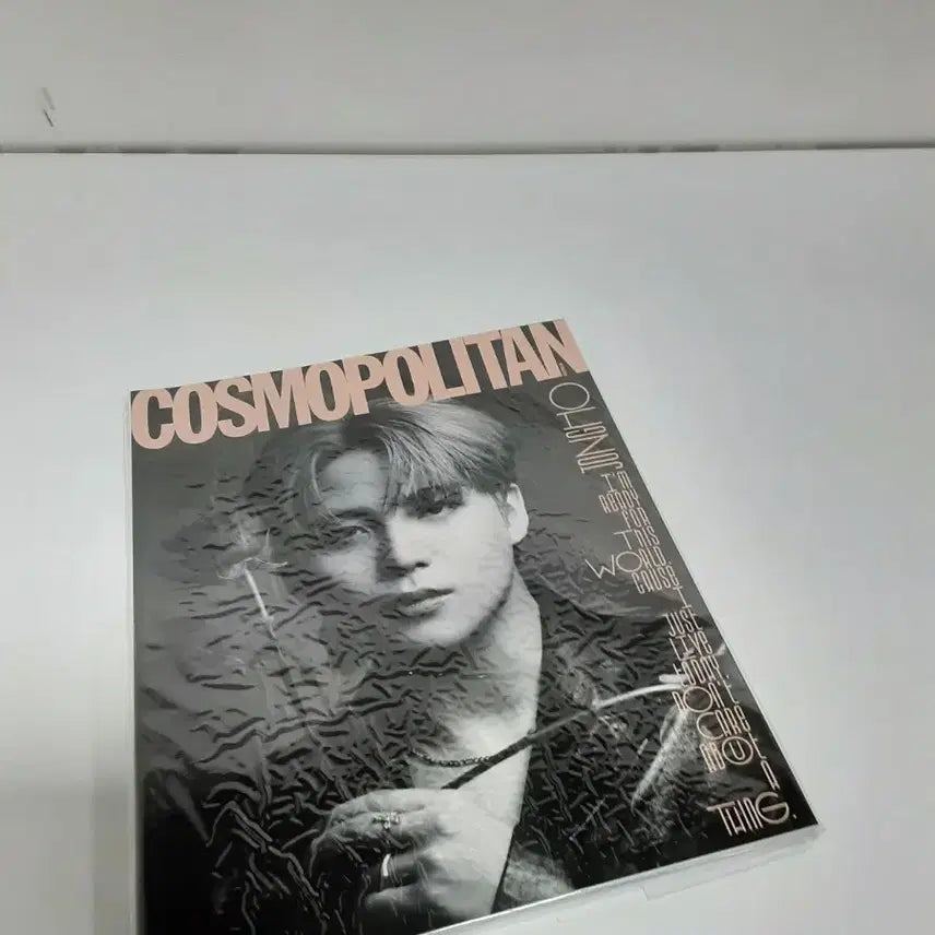 [BUNJANG] Cosmopolitan Jongho Magazine / 코스모폴리탄 종호 화보 잡지
