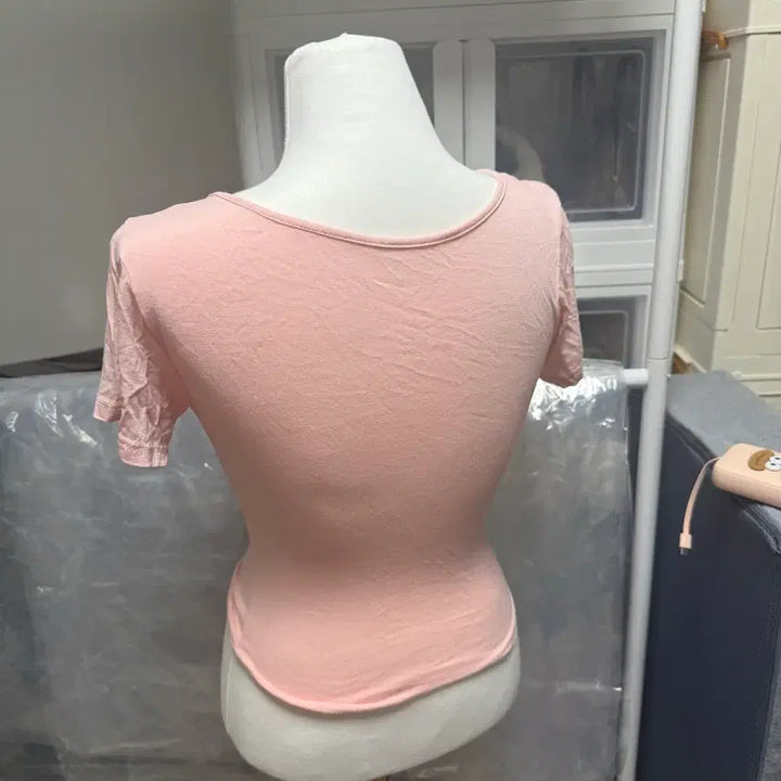 [BUNJANG] Pink V-Neck Short Sleeve T-Shirt / 핑크 V넥 반팔 티셔츠