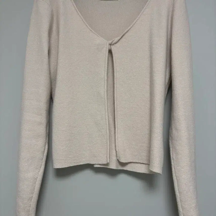 [BUNJANG] NewNew Twisted Layered Cardigan Beige / 뉴뉴 꼬임 레이어드 가디건 베이지