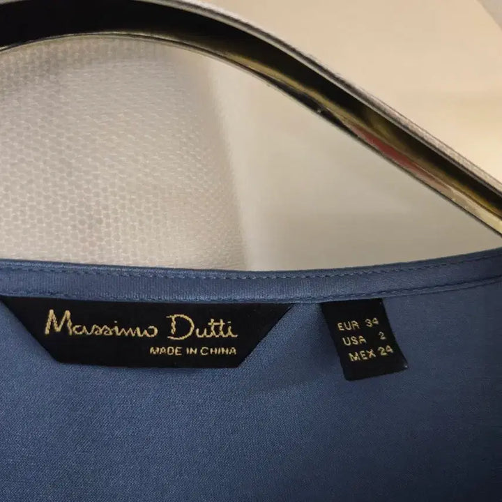 [BUNJANG] Massimo Dutti Silk Blouse / 마시모두띠 실크 블라우스
