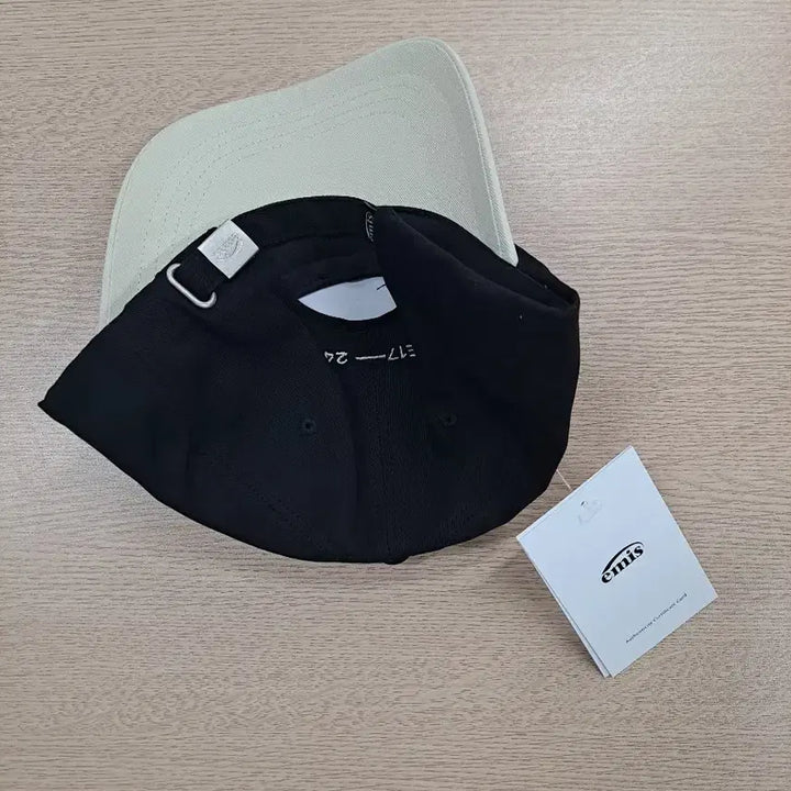 [BUNJANG] Emis Ball Cap / emis 볼캡 모자