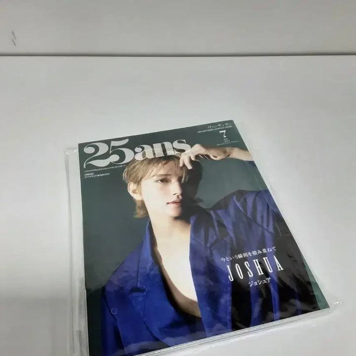 [BUNJANG] Seventeen Joshua 25ans Magazine Special Edition / 25ans 잡지 세븐틴 조슈아 Special Edition