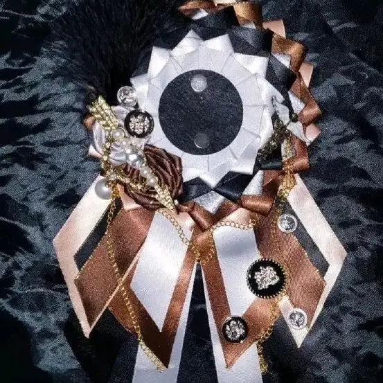 [BUNJANG] Glittering Ita Bag Rosette Badge / 화려한 이타백 로제트 캔뱃지 판매
