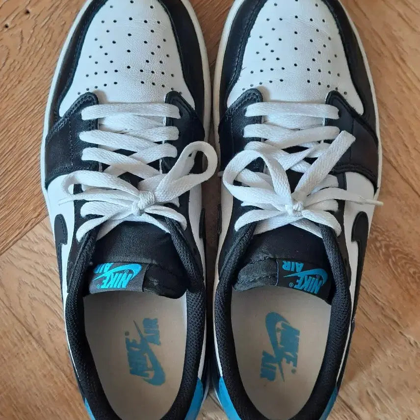 [BUNJANG] Nike Jordan 1 Retro Low Black &amp; Dark Powder Sneakers / 나이키 조던1 270 레트로 로우 블랙&amp;다크파우더