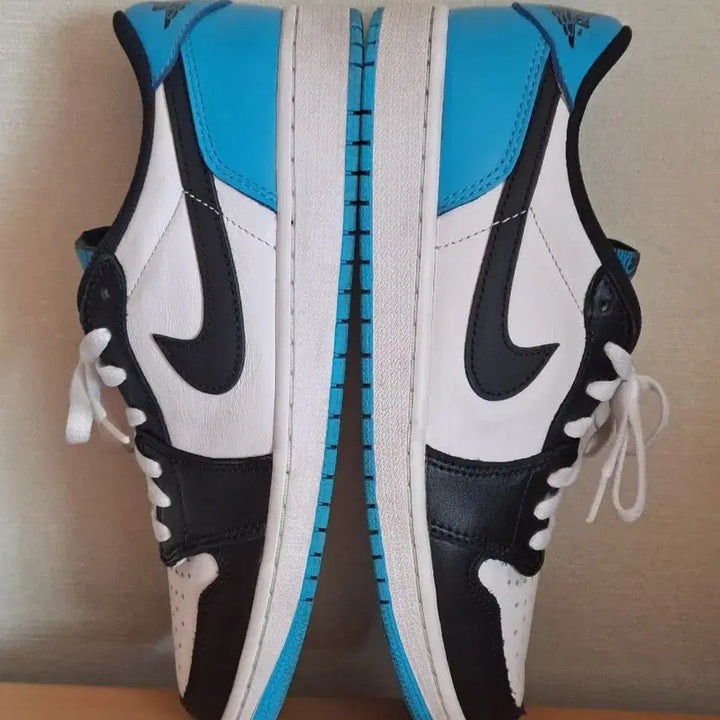 [BUNJANG] Nike Jordan 1 Retro Low Black &amp; Dark Powder Sneakers / 나이키 조던1 270 레트로 로우 블랙&amp;다크파우더