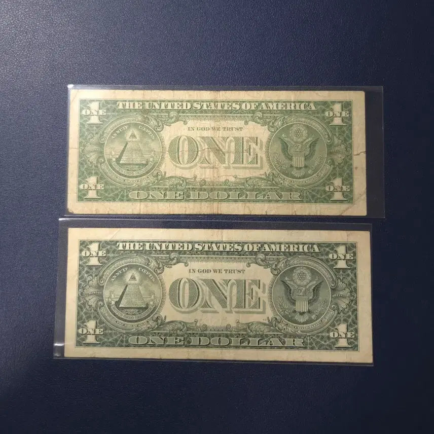 [BUNJANG] 1957 &amp; 1995 Blue Seal US Dollar Bills (2-Piece Set) / 미국 귀한1달러 블루씰 1달러 총2장모두 희귀지폐수집용