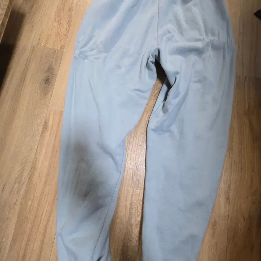 [BUNJANG] Adidas Disney Collaboration Training Pants Sky Blue / 아디다스 디즈니 콜라보 트레이닝 바지 하늘색